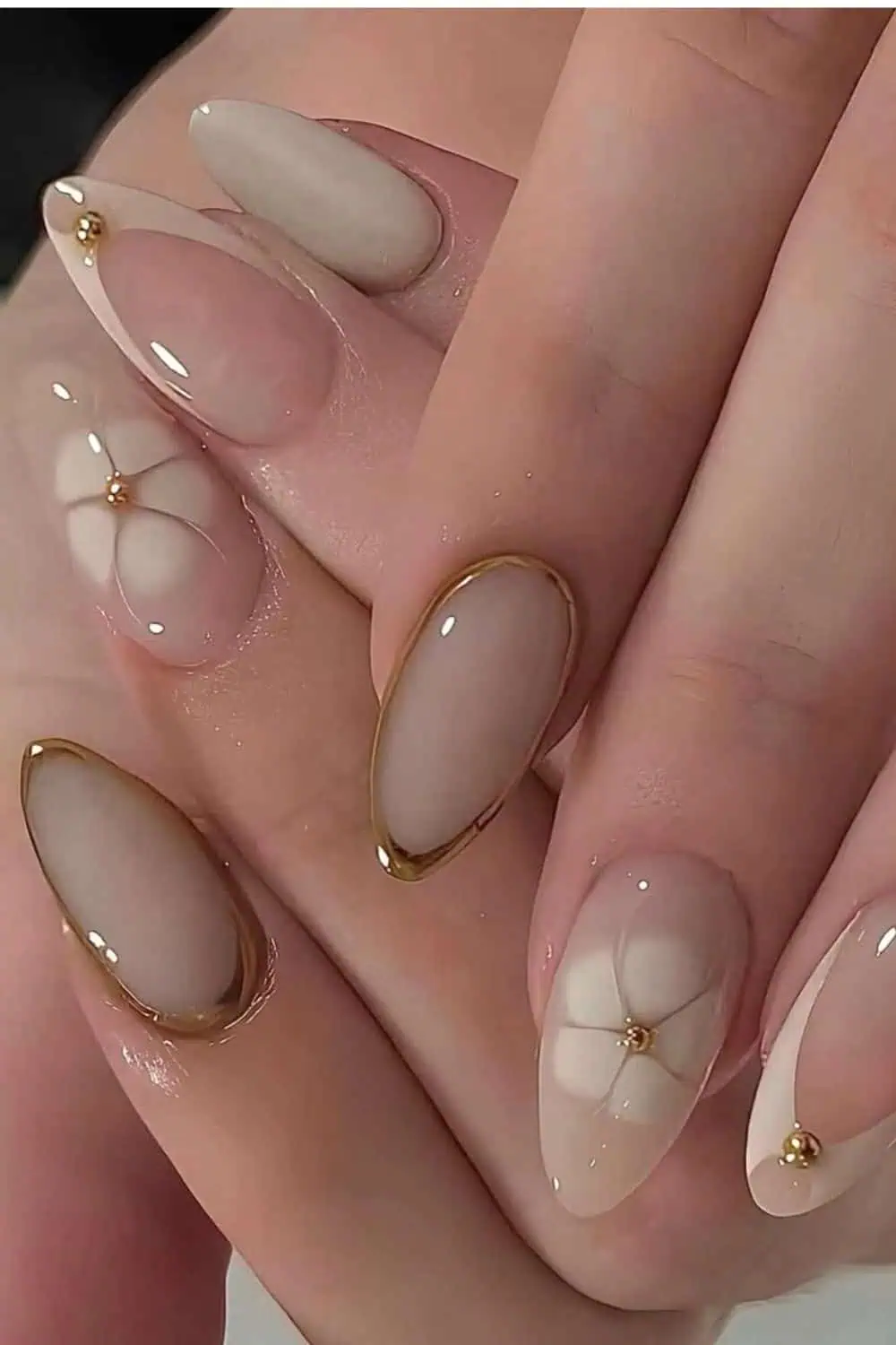Sheer Nude Beige with Gold Trim and 3D Floral Sheer Nude Beige with Gold Trim and 3D Floral — Classy Simple Nail Designs