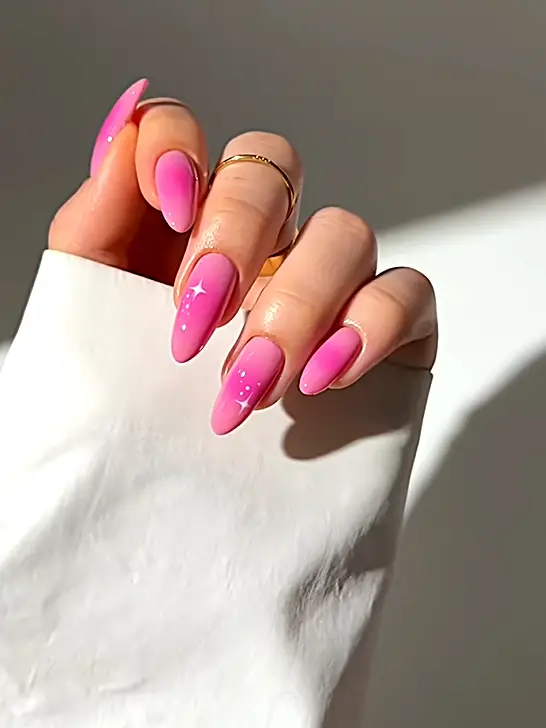 Medium Oval Pink to White Ombre Sparkle Medium Oval Pink to White Ombre Sparkle — Trendy Simple Nail Designs