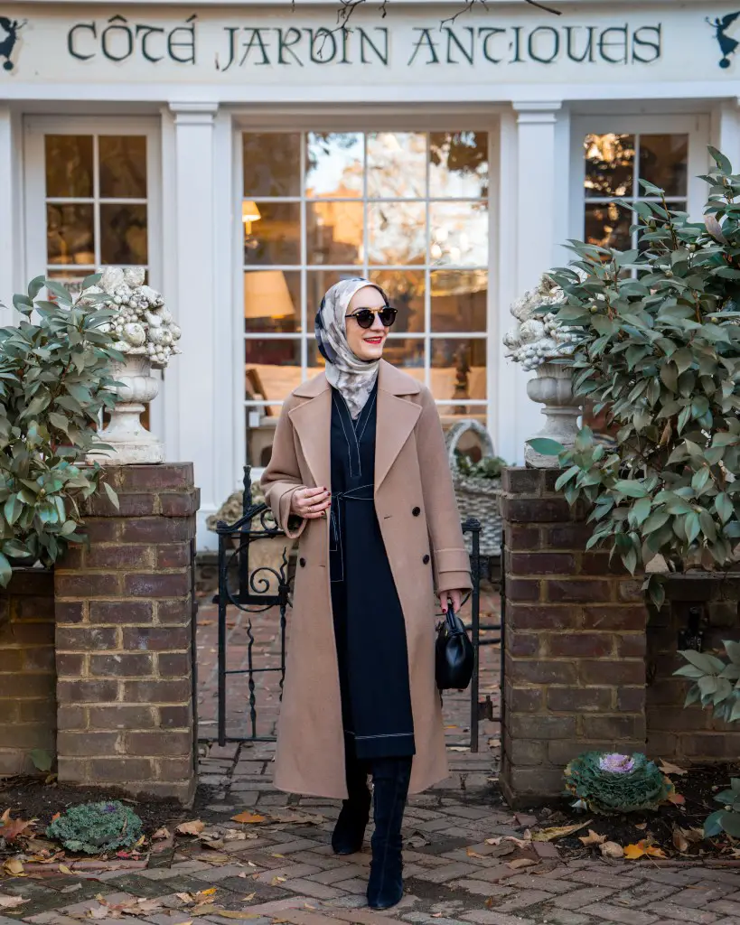 Sophisticated Daytime: Camel Coat Over a Black Dress Sophisticated Daytime: Camel Coat Over a Black Dress — Camel Coat Outfits