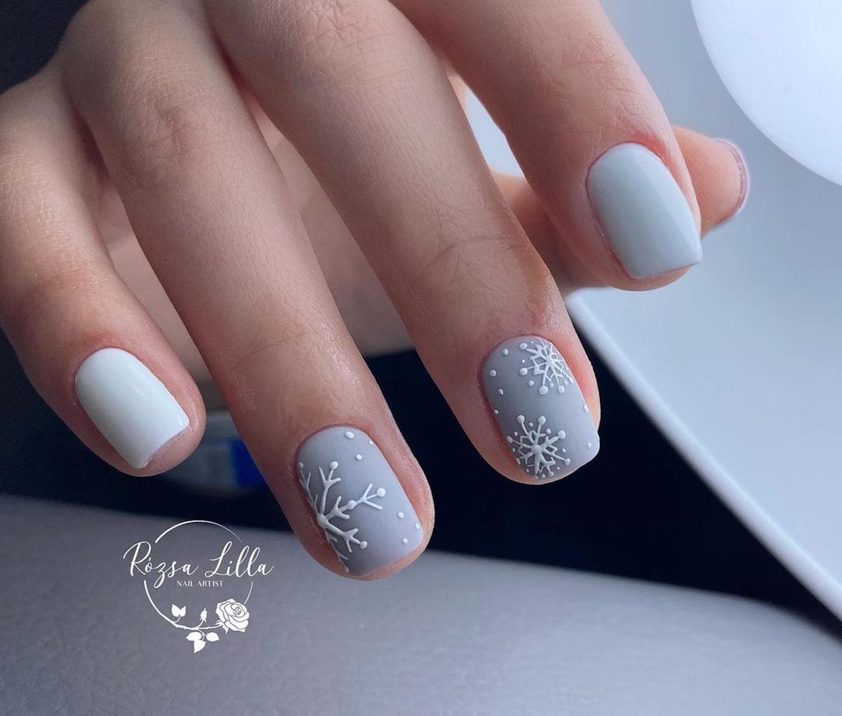 Matte Grey and White Snowflake Nails Matte Grey and White Snowflake Nails — Short Winter Square Nails