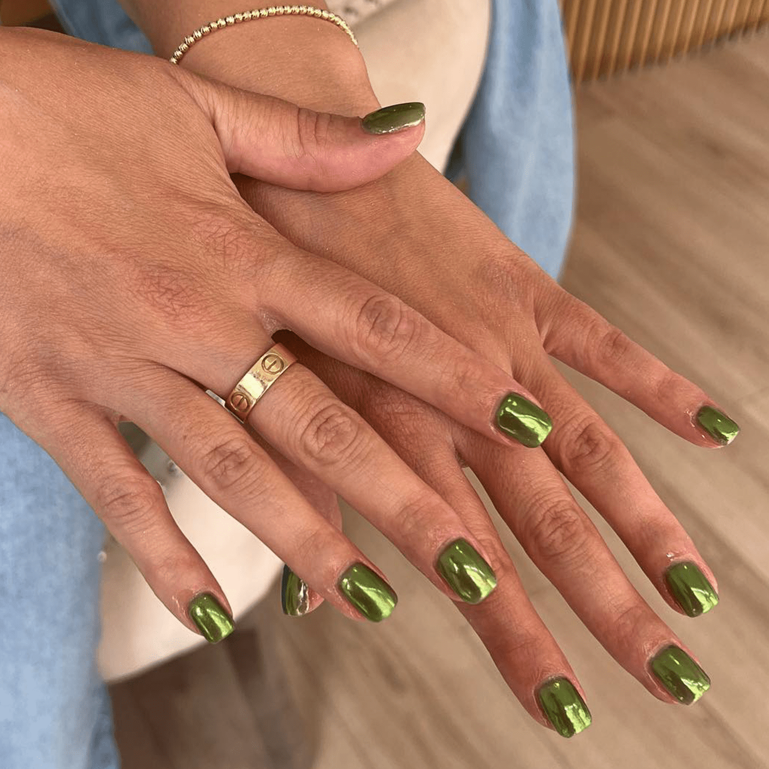 Metallic Olive Green Chrome Square Nails Metallic Olive Green Chrome Square Nails — Winter Square Nails