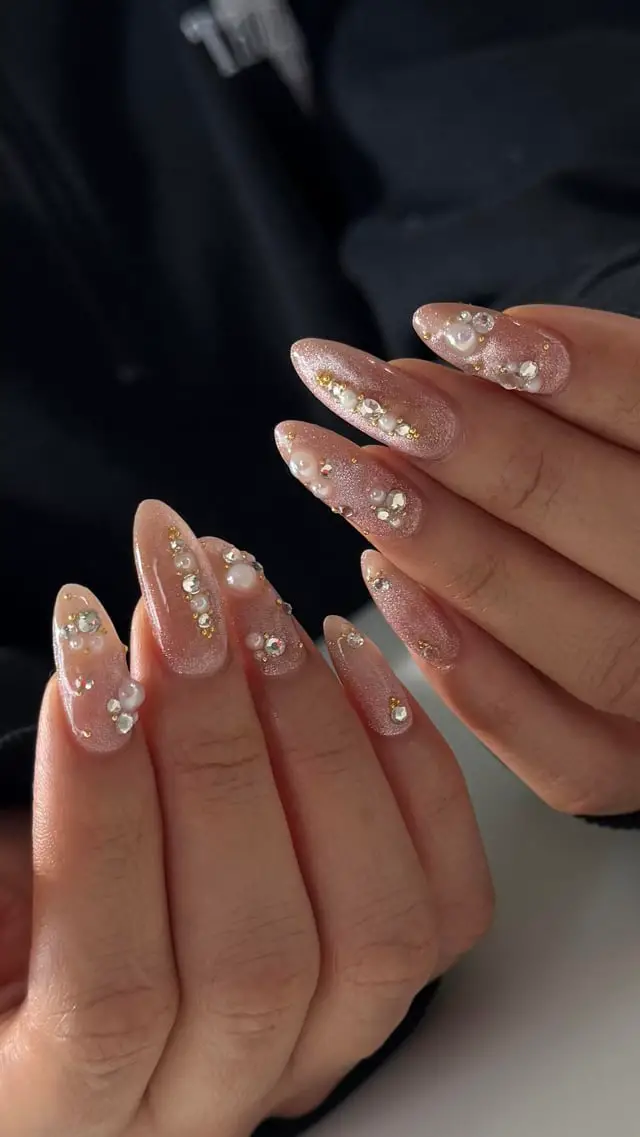 Rose Gold Rhinestone Stiletto Embellishments Rose Gold Rhinestone Stiletto Embellishments — Cute Nail Designs