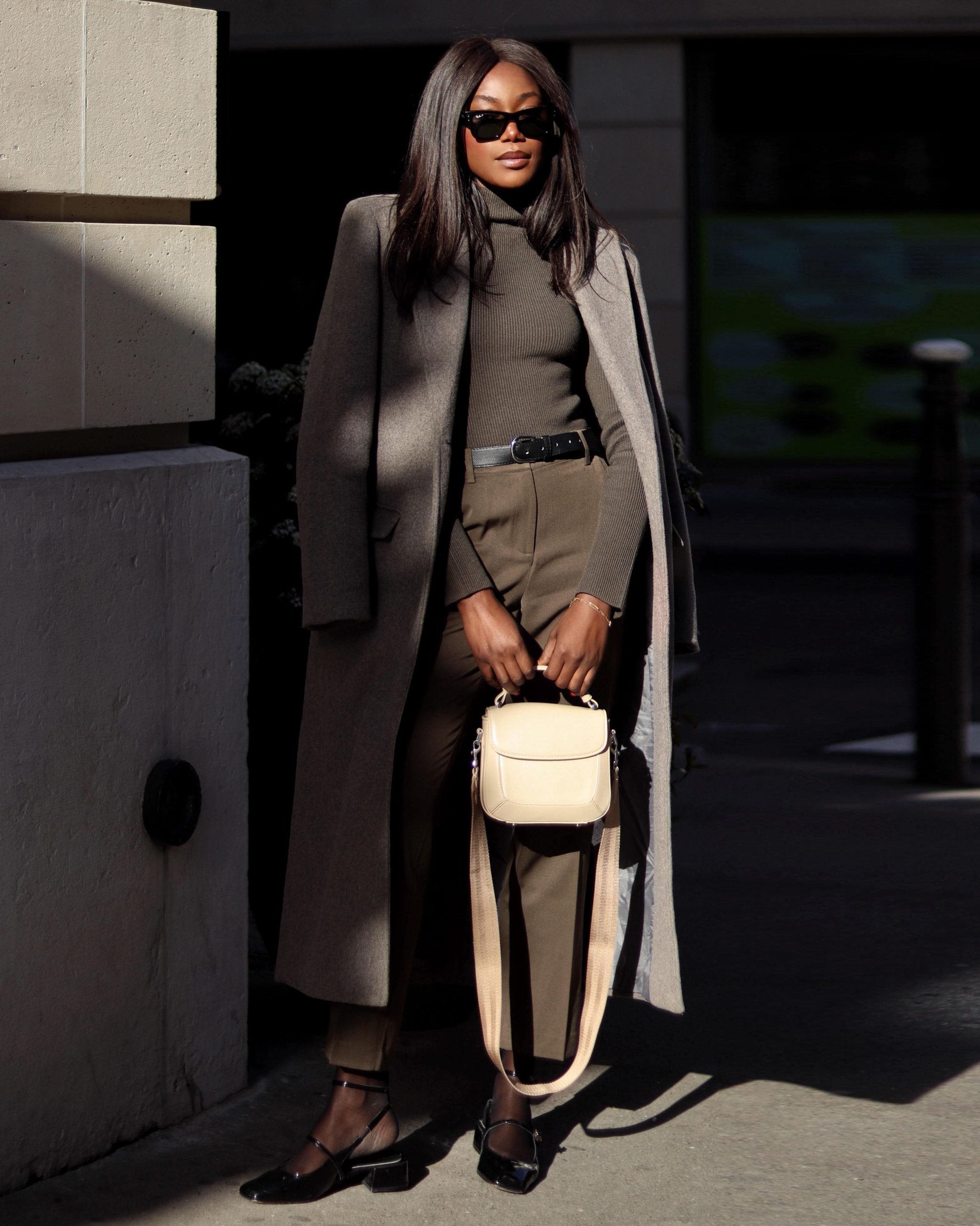 Sophisticated Grey Long Coat Ensemble for Daytime — Long Coat Outfits