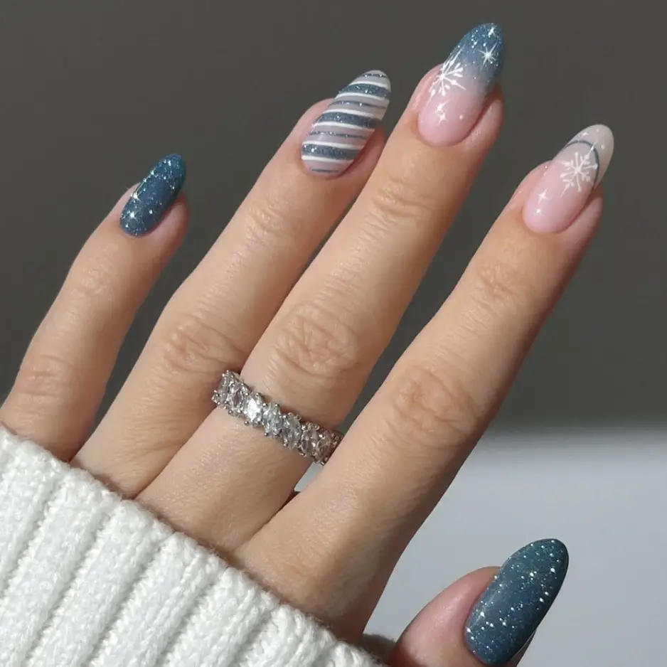 Mixed Winter Snowflake Stripe Glitter Nails Mixed Winter Snowflake Stripe Glitter Nails — Classy Winter Nails