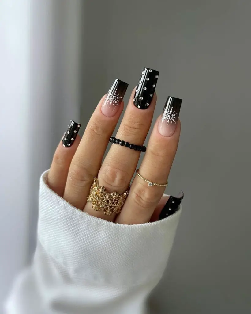 Long Square Black With Polka Dots And Snowflakes Long Square Black With Polka Dots And Snowflakes — Winter Black Nails