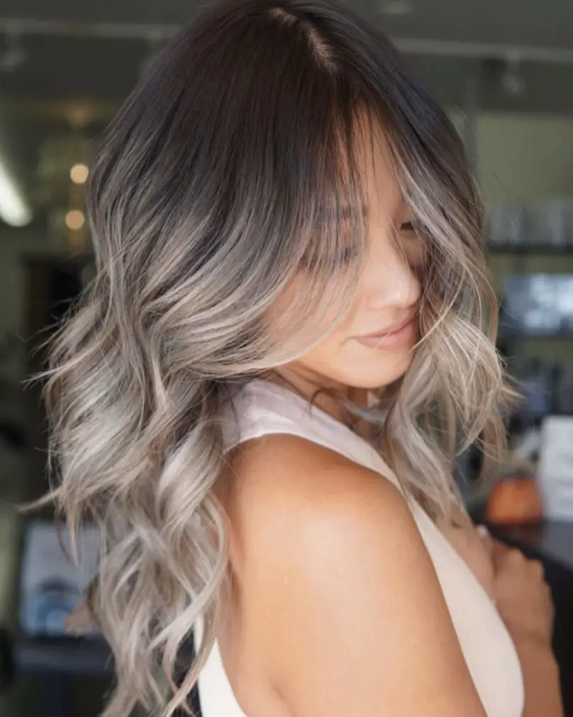 Collarbone Ash Brown Lob With Silver Highlights Collarbone Ash Brown Lob With Silver Highlights — Winter Hair Colors for Gray Hair