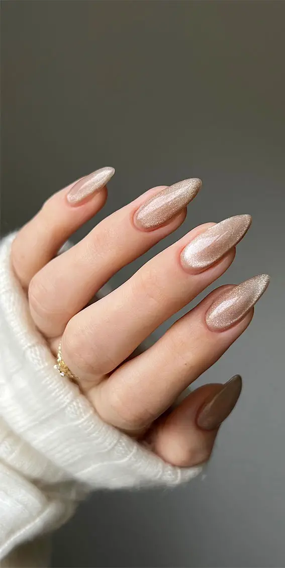 Shimmery Beige With Subtle Pink Undertone Shimmery Beige With Subtle Pink Undertone — Neutral Nail Colors