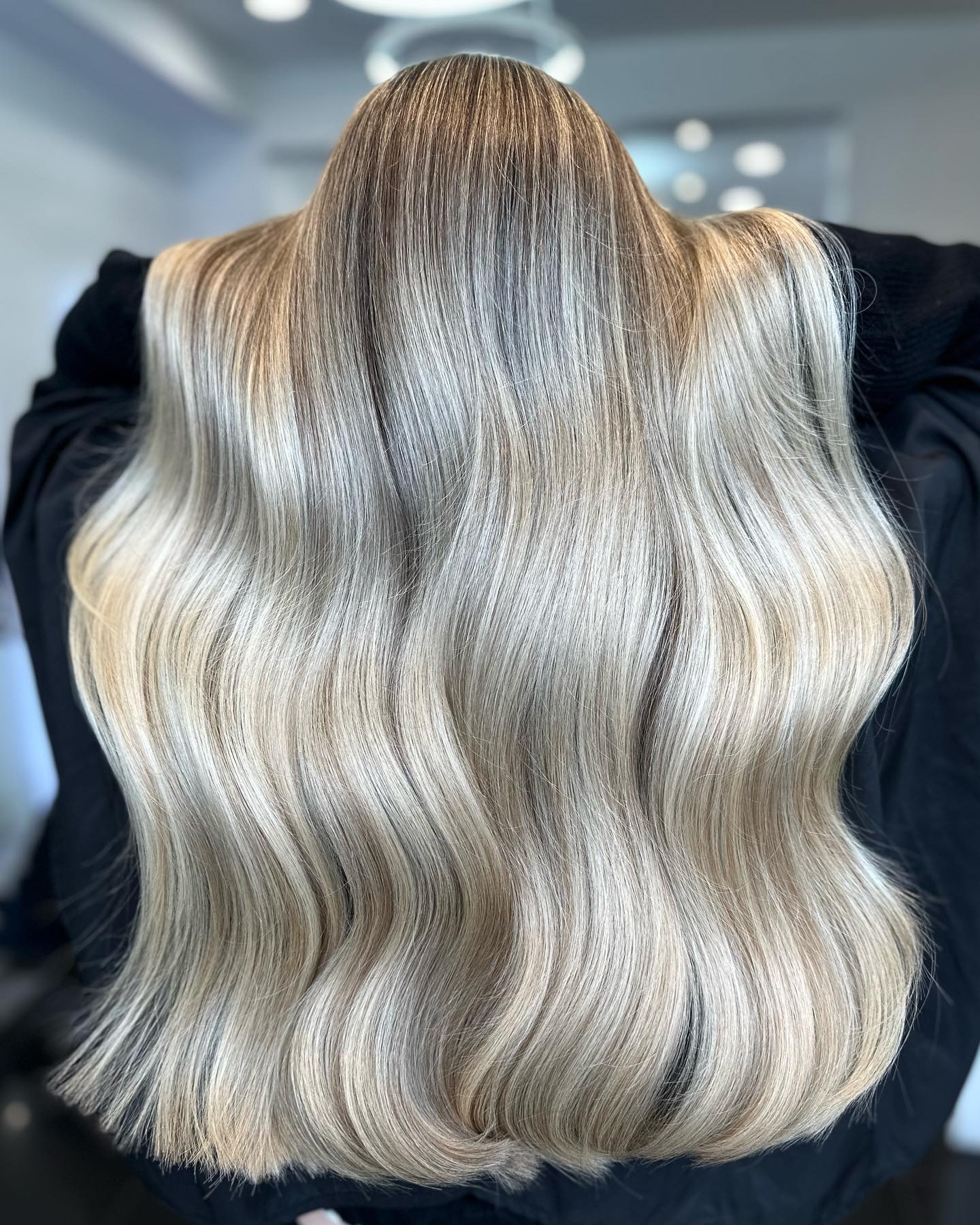 Ash Blonde With Platinum Highlights and Root Shadow Ash Blonde With Platinum Highlights and Root Shadow — Winter Hair Colors for Blondes