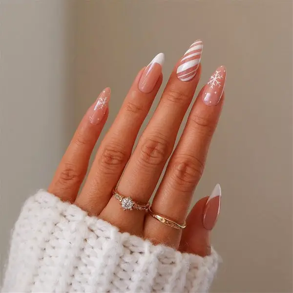 Snowflake Candy Cane Stripes Snowflake Candy Cane Stripes — Winter Nails