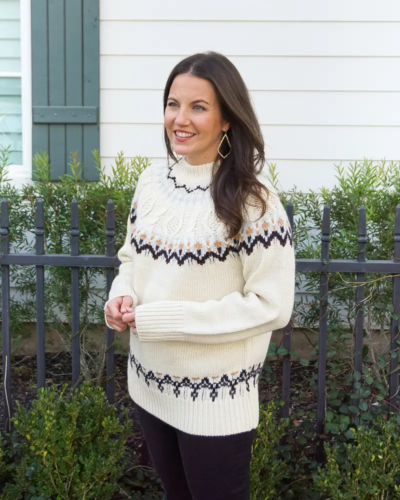 Geometric Fair Isle with Straight-Leg Pants and Heels Geometric Fair Isle with Straight-Leg Pants and Heels — Fair Isle Sweater Outfits