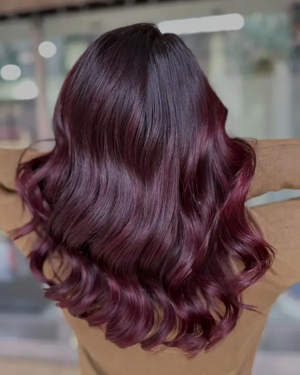 Mid-Back Lustrous Deep Cherry Waves Mid-Back Lustrous Deep Cherry Waves — Cherry Cola Hair Color