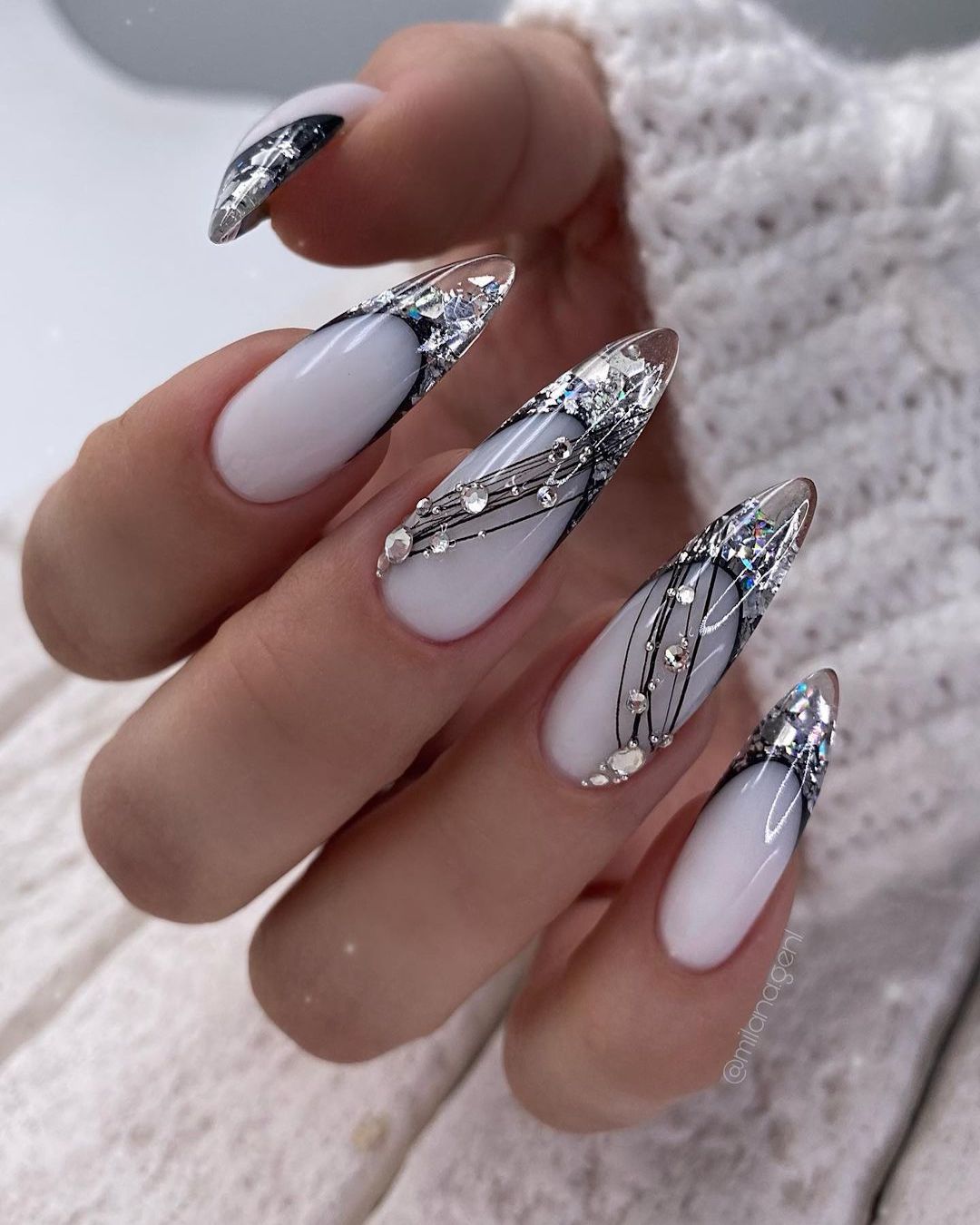 White Abstract Black Silver Stilettos White Abstract Black Silver Stilettos — Winter Stiletto Nails