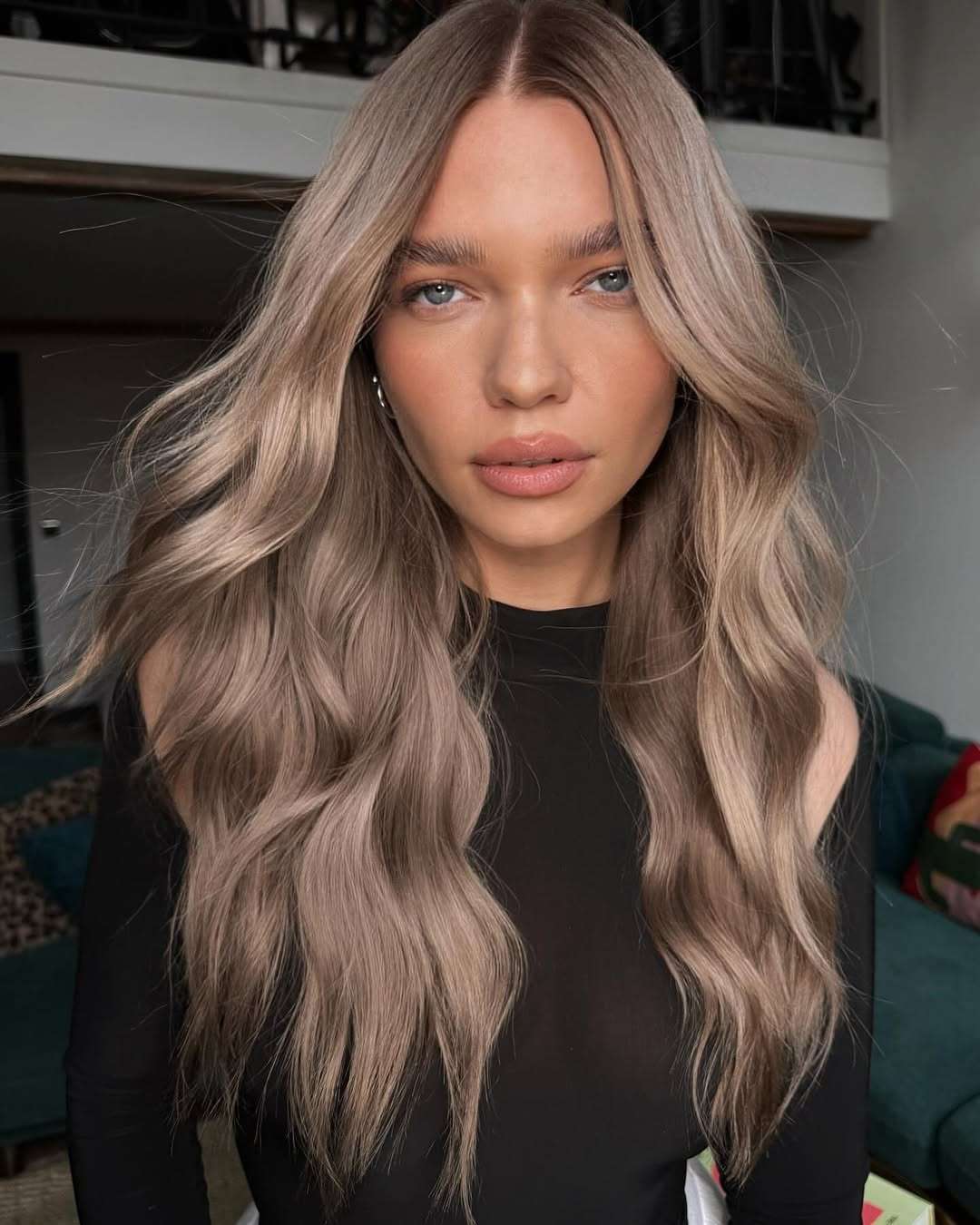 Ash Blonde With Subtle Highlights Ash Blonde With Subtle Highlights — Low Maintenance Winter Hair Colors