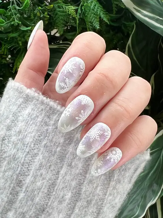 Matte Iridescent Shimmer Matte White Embossed Shimmer Oval Nails Matte Iridescent Shimmer Matte White Embossed Shimmer Oval Nails — Classy Winter Nails