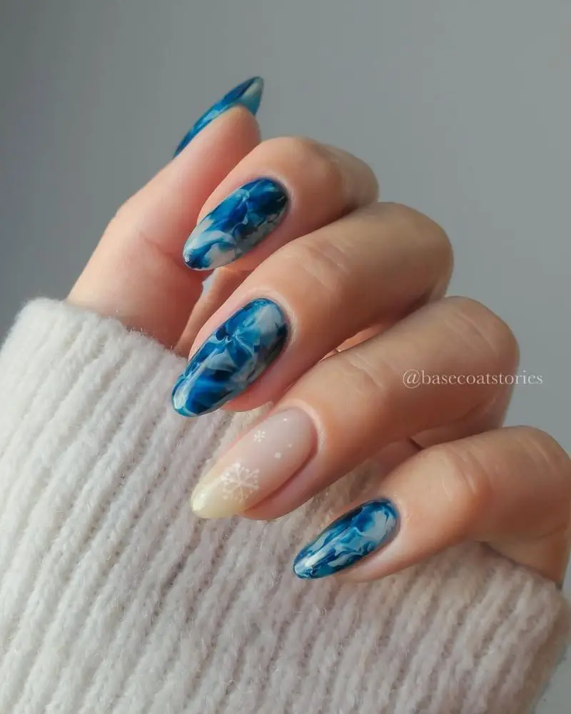Blue White Marble Snowflake Accent Nails — Winter Marble Nails