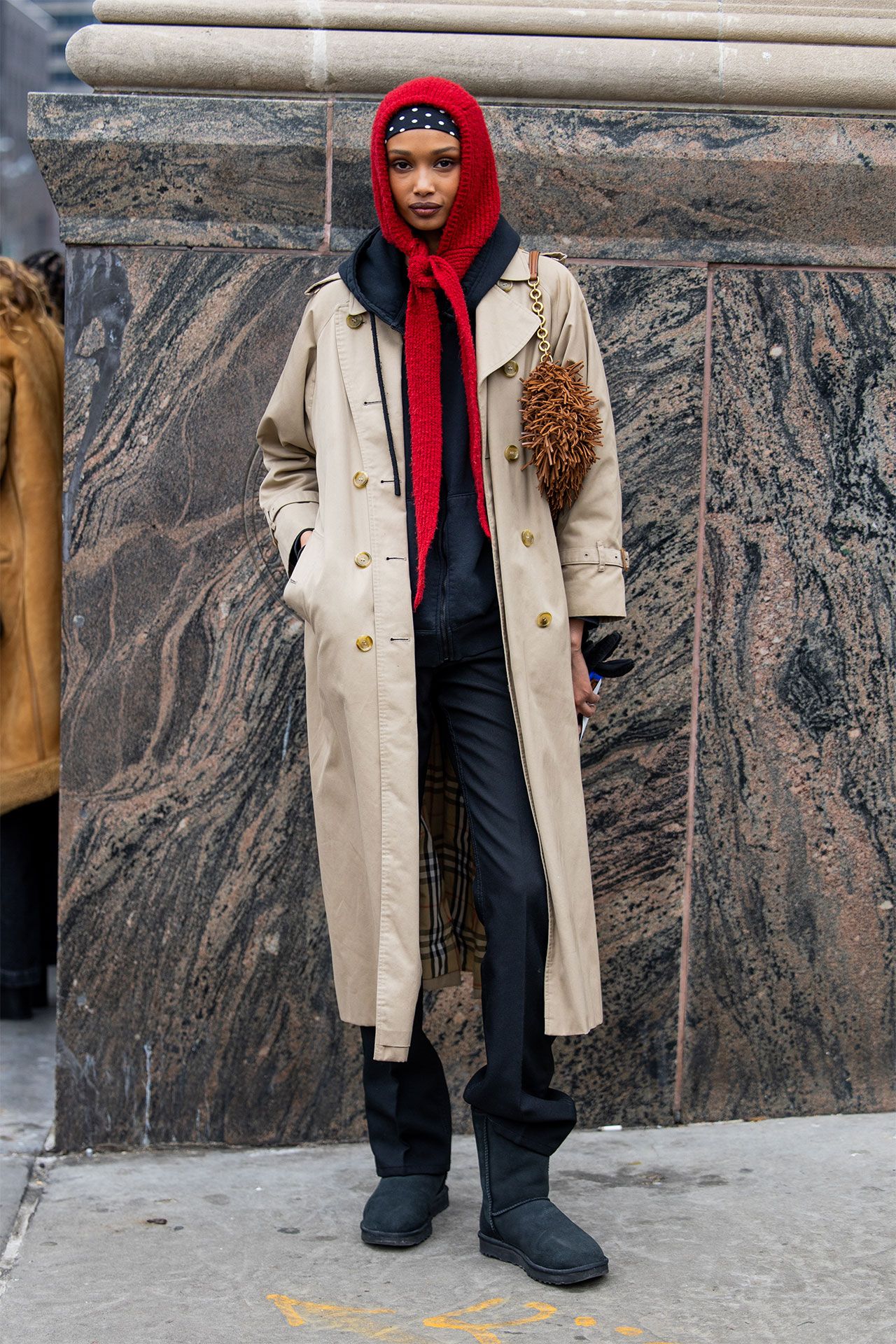 Casual Beige Trench Coat with Hoodie and Red Accents — Long Coat Outfits