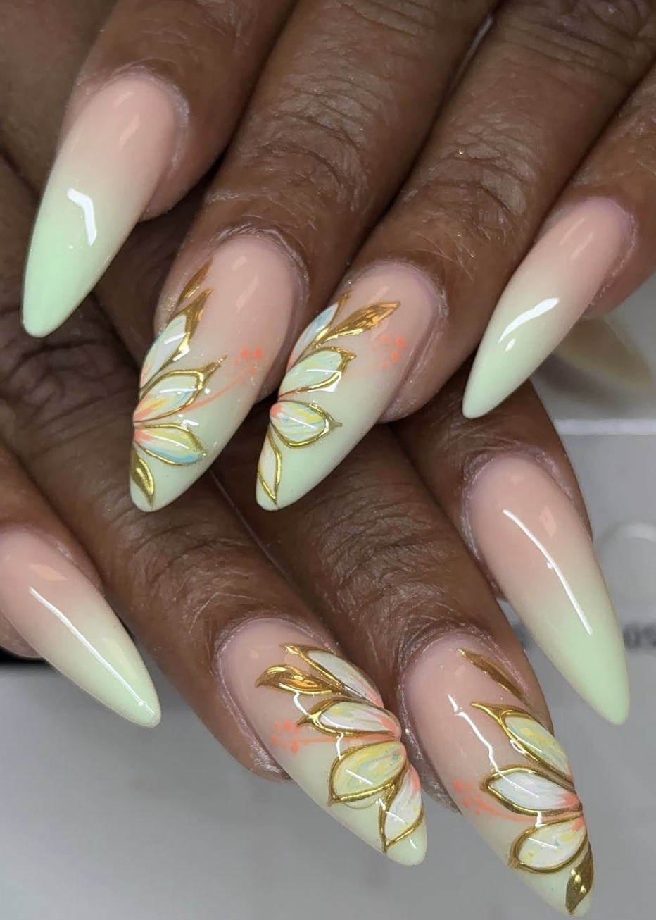 Mint Green Subtle White Marble Oval Nails Mint Green Subtle White Marble Oval Nails — Green Nail Designs