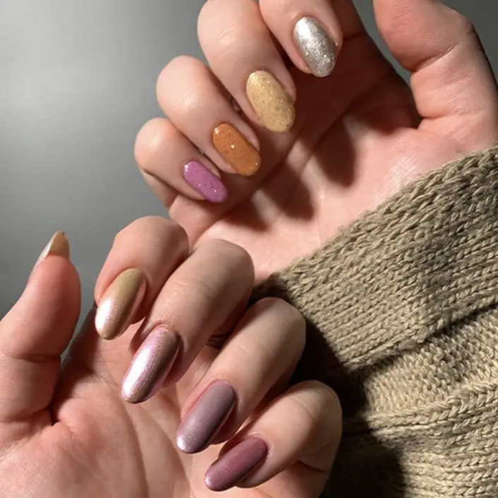Winter Mix Sparkle Snowflakes Winter Mix Sparkle Snowflakes — Winter Nails