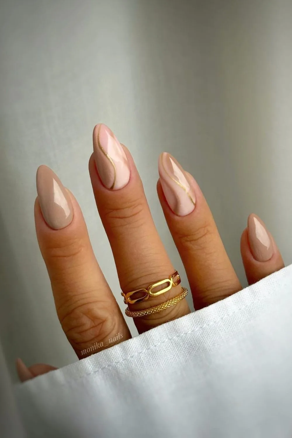 Neutral Suitable For Winter Visual Idea Neutral Suitable For Winter Visual Idea — Winter Nude Nails