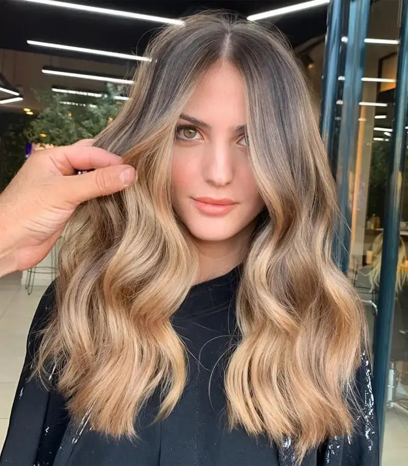 Collarbone Sandy Blonde Balayage Collarbone Sandy Blonde Balayage — Winter Balayage