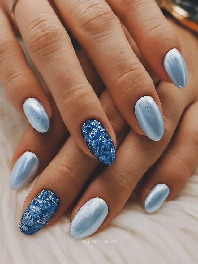 Light Blue with Blue Glitter Accent Nails Light Blue with Blue Glitter Accent Nails — Icy Blue Nails