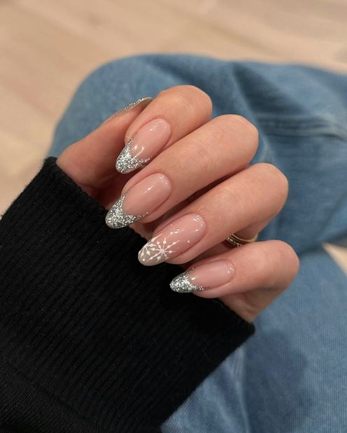 Glitter Sheer Visual Idea Glitter Sheer Visual Idea — Winter Glitter Nails
