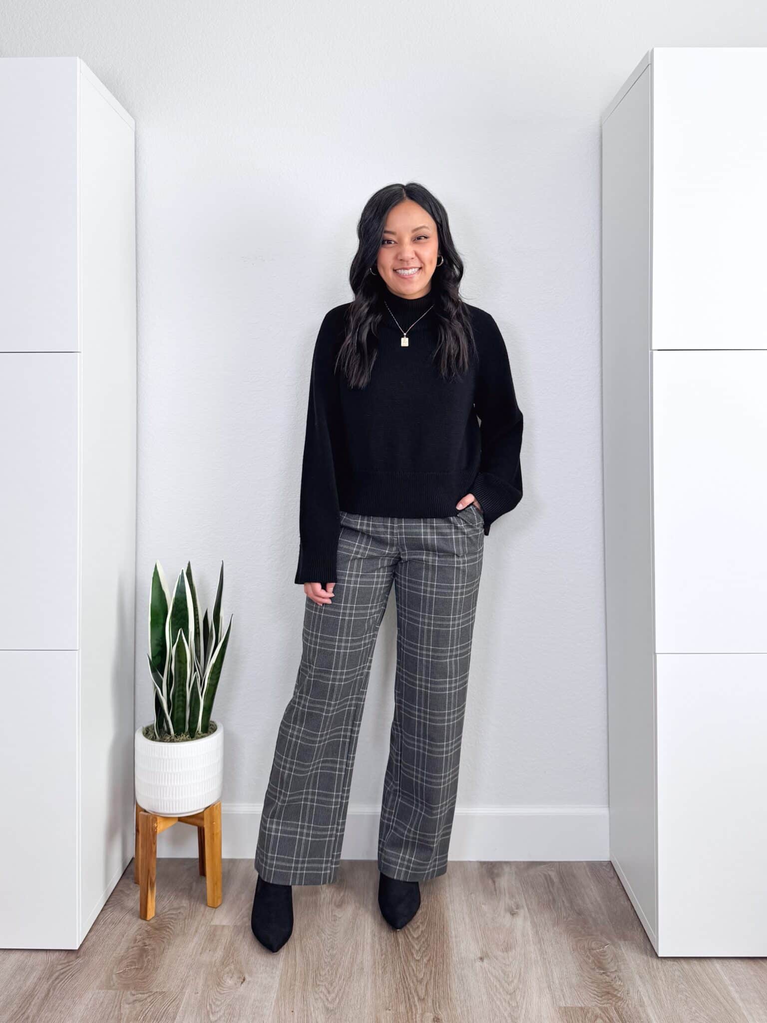 Crewneck Sweater with Plaid Wide-Leg Trousers Crewneck Sweater with Plaid Wide-Leg Trousers — Sweater Outfits