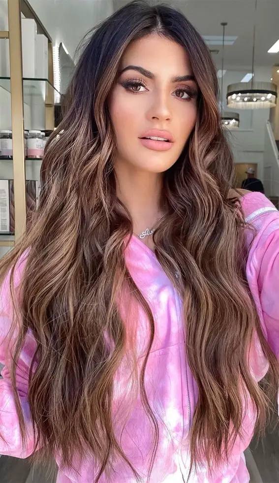 Bronzed Brown With Golden Highlights Bronzed Brown With Golden Highlights — Winter Hair Colors for Pale Skin