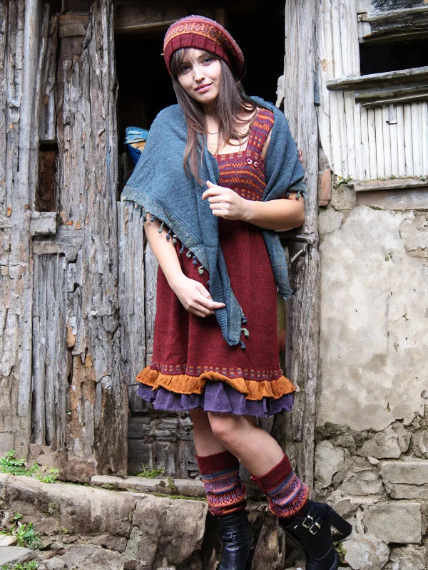 Bohemian Style with Patterned Leg Warmers Bohemian Style with Patterned Leg Warmers — Leg Warmers Outfits