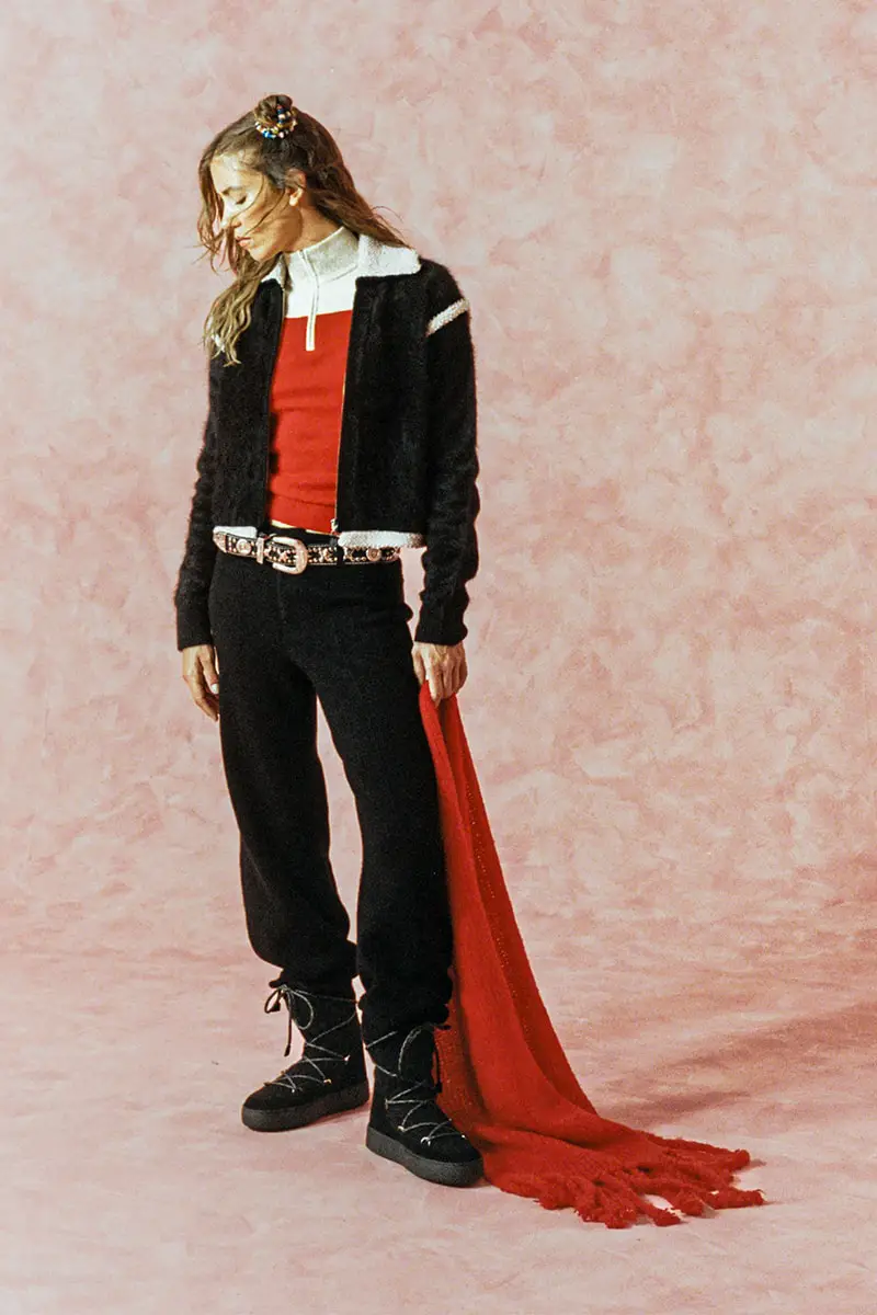 Layered Winter Fashion with Black Moon Boots and Fuzzy Jacket Layered Winter Fashion with Black Moon Boots and Fuzzy Jacket — Moon Boots Outfits