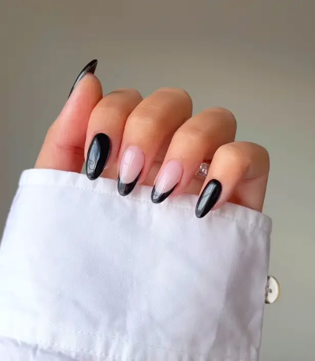 Long Square Black French Tips on Nude Long Square Black French Tips on Nude — Black Nail Ideas