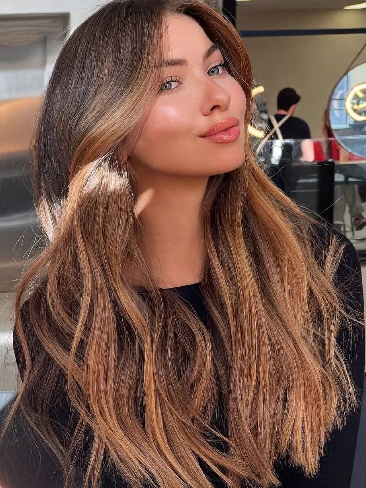 Mid-Back Chocolate Brown with Caramel Highlights Mid-Back Chocolate Brown with Caramel Highlights — Winter Brown Hair Colors