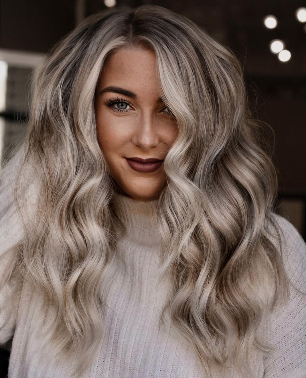 Middle Collarbone Ash Blonde Balayage Blowout Middle Collarbone Ash Blonde Balayage Blowout — Winter Balayage
