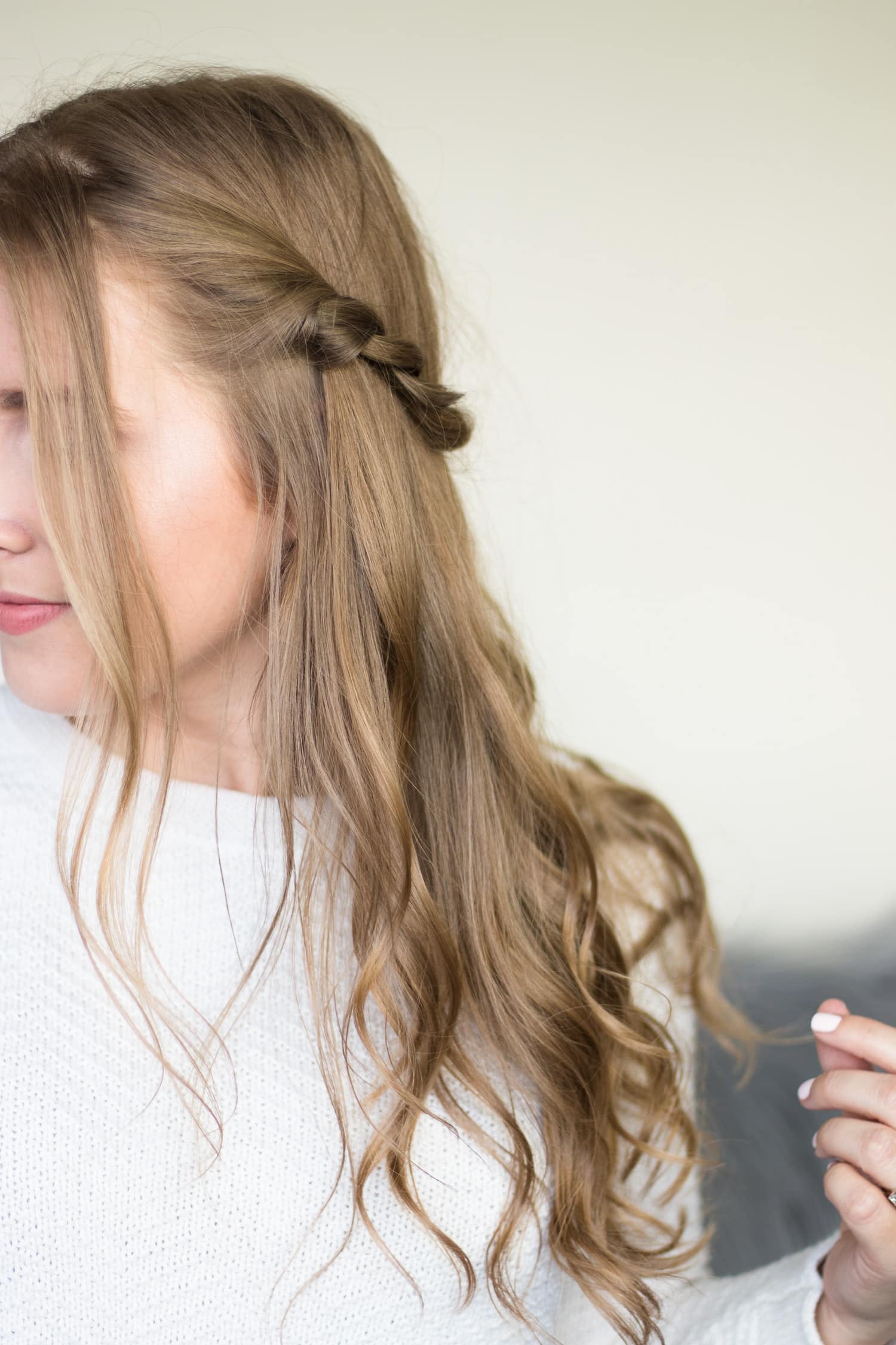Loose Waves with Braided Accent Loose Waves with Braided Accent — Easy Winter Hairstyles