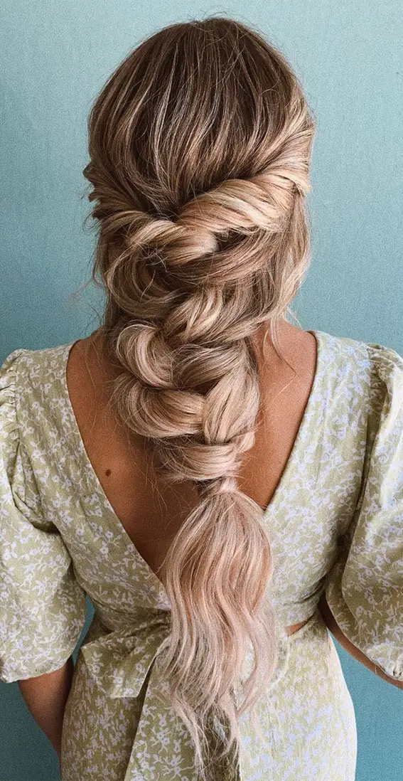 Visual Idea Visual Idea — Winter Hairstyles for Long Hair