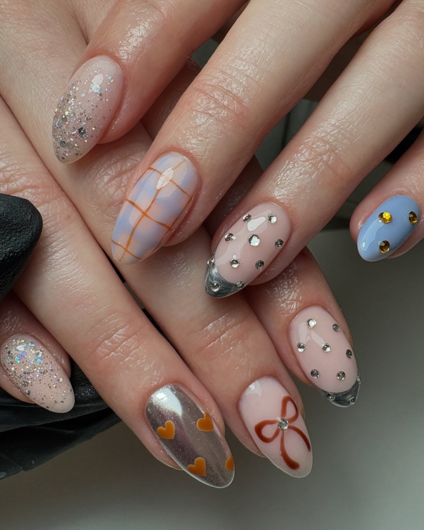 Almond & Oval Mix-and-Match Winter Designs — January Nails
