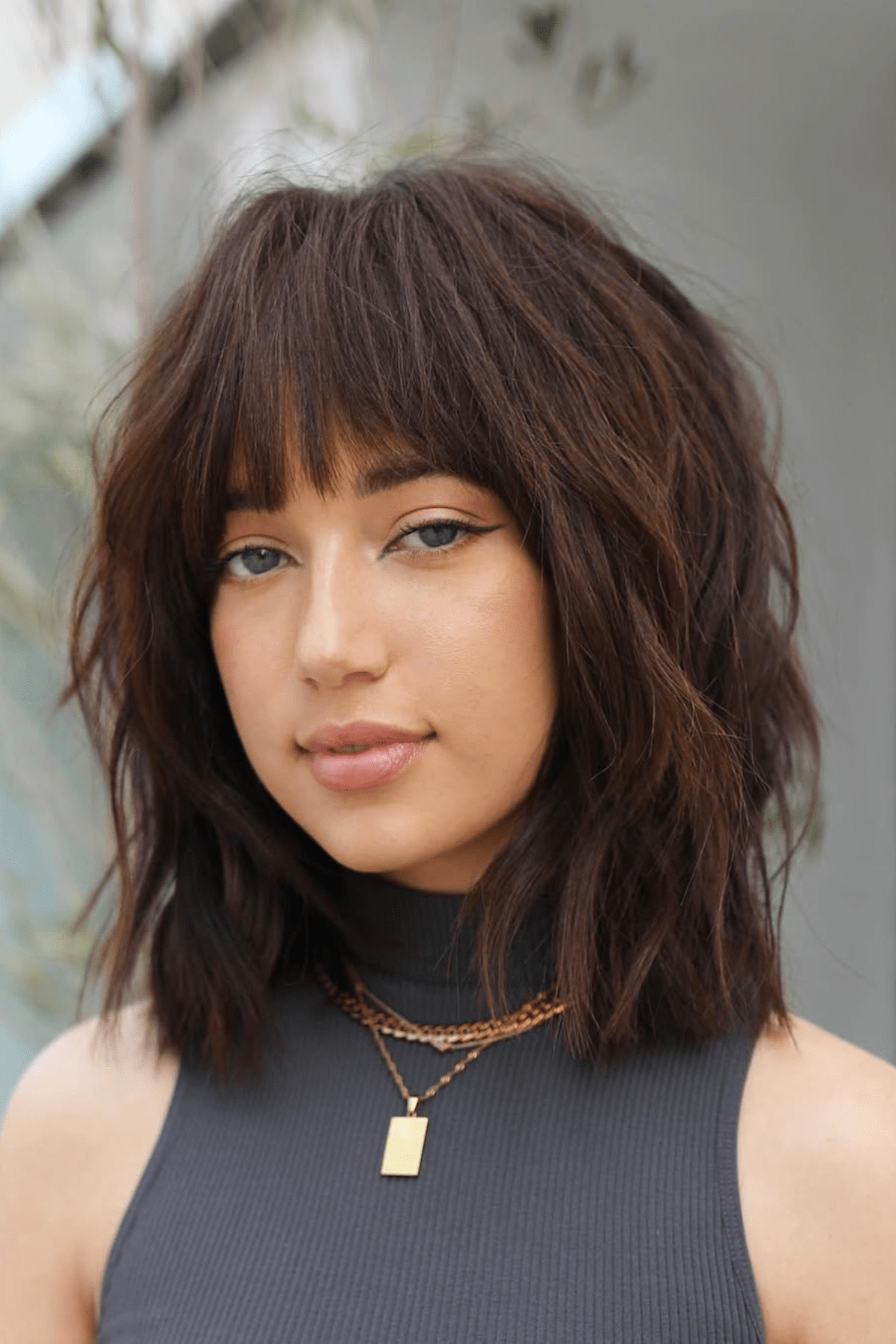 Chin-Length Shag With Choppy Bangs Chin-Length Shag With Choppy Bangs — Winter Shag Haircuts