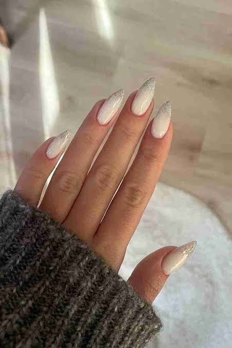Sophisticated Silver Glitter Tips Sophisticated Silver Glitter Tips — Winter Glitter Nails