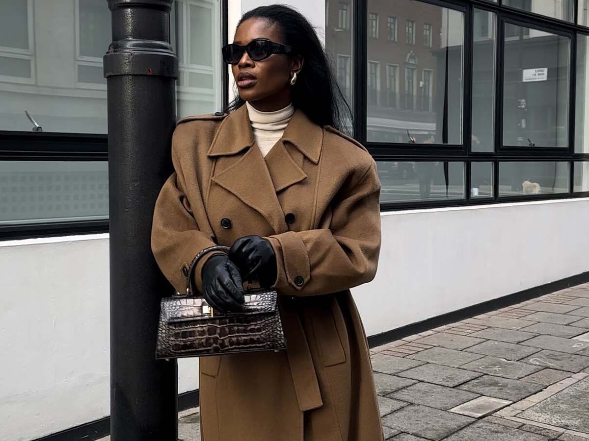 Sophisticated Brown Double-Breasted Wool Coat Look Sophisticated Brown Double-Breasted Wool Coat Look — Warm Winter Outfits