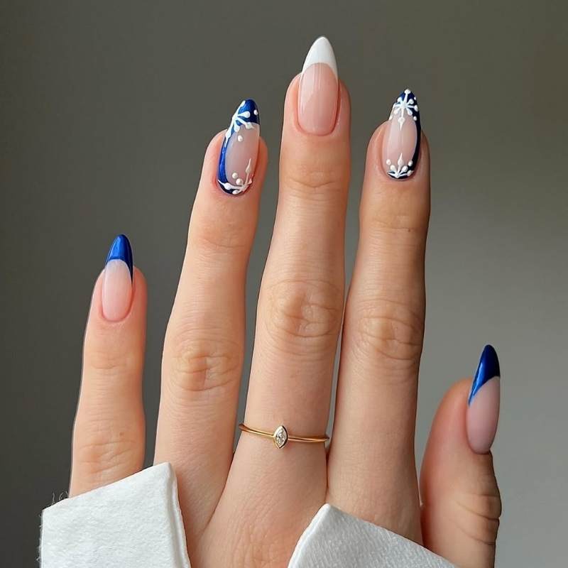 Visual Idea Visual Idea — Winter French Tip Nails