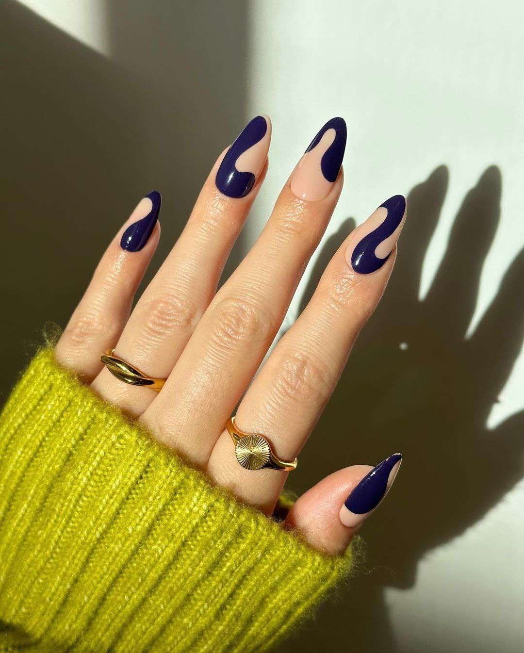 Modern Chic Visual Idea — Navy Blue Nails