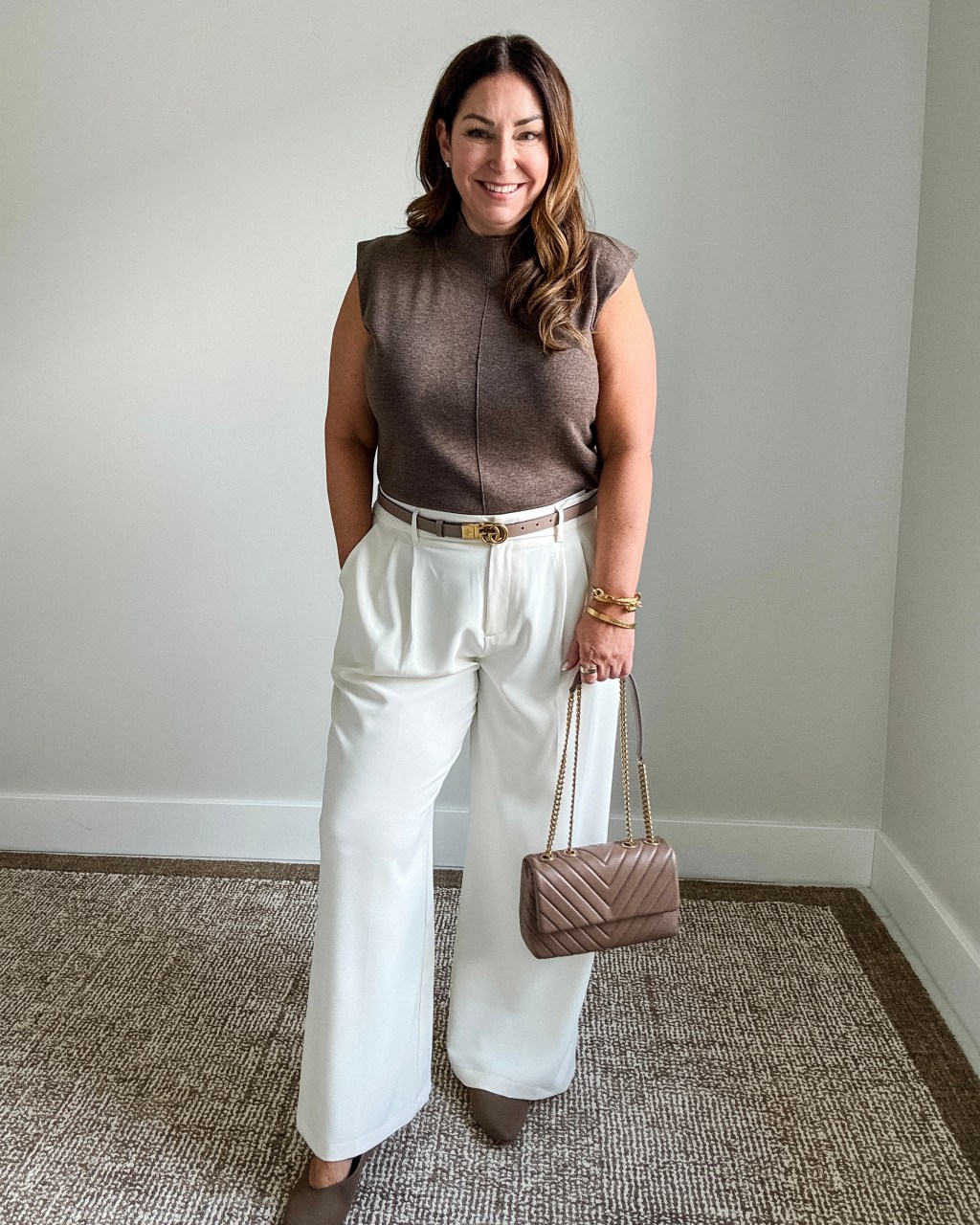 Chic Brown Knit Top with White Wide-Leg Trousers and Gold Accents — Fall to Winter Outfits