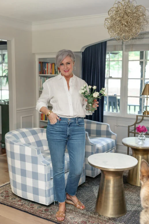 Classic White Shirt and Frayed Jeans Ensemble Classic White Shirt and Frayed Jeans Ensemble — Winter Outfits for Women Over 50