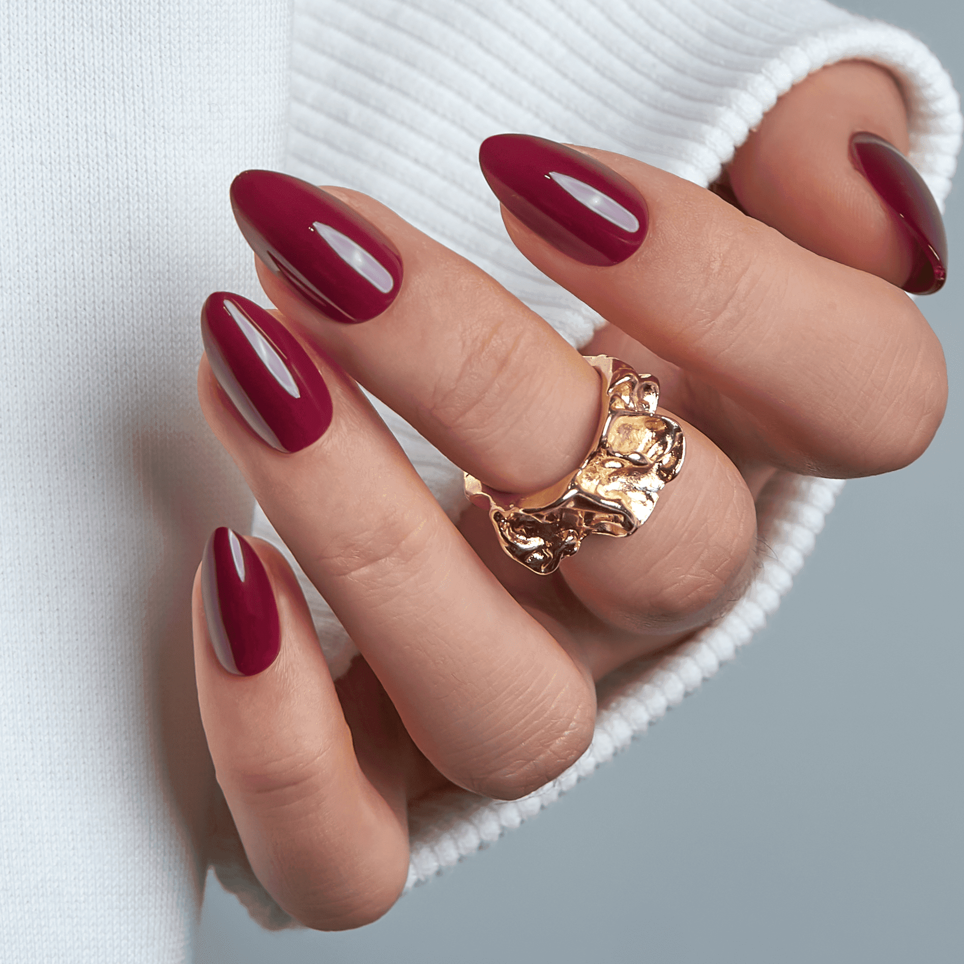 Classic Deep Berry Red Gloss Classic Deep Berry Red Gloss — Short Winter Nails