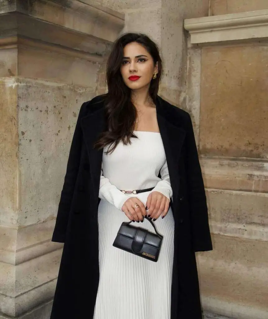 Elegant Knit: White Long-Sleeved Dress with Black Coat Elegant Knit: White Long-Sleeved Dress with Black Coat — Dressy Winter Outfits