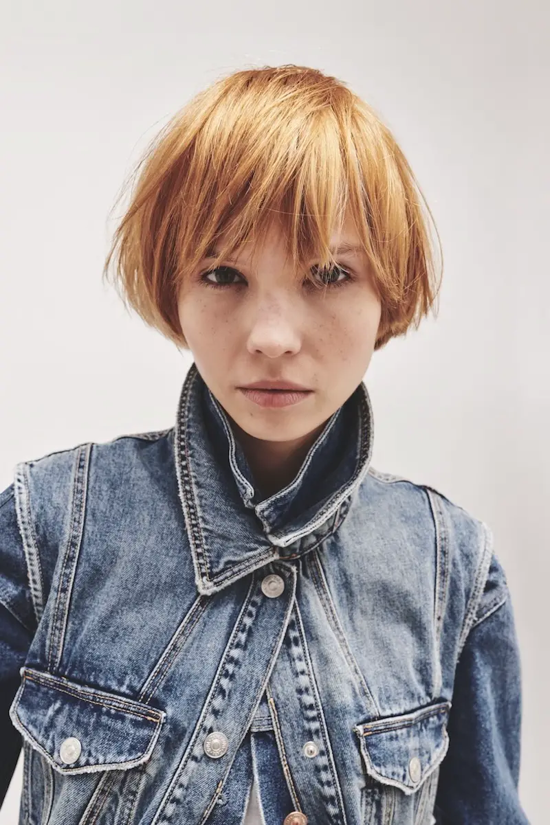 Chin Length Bob With Blunt Bangs Chin Length Bob With Blunt Bangs — Winter Hairstyles for Work