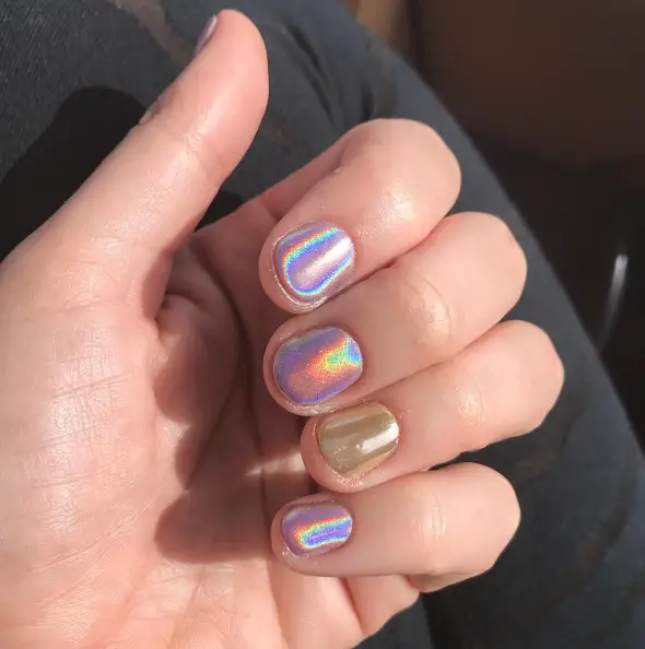 Holographic Rainbow and Gold Chrome Holographic Rainbow and Gold Chrome — Winter Chrome Nails