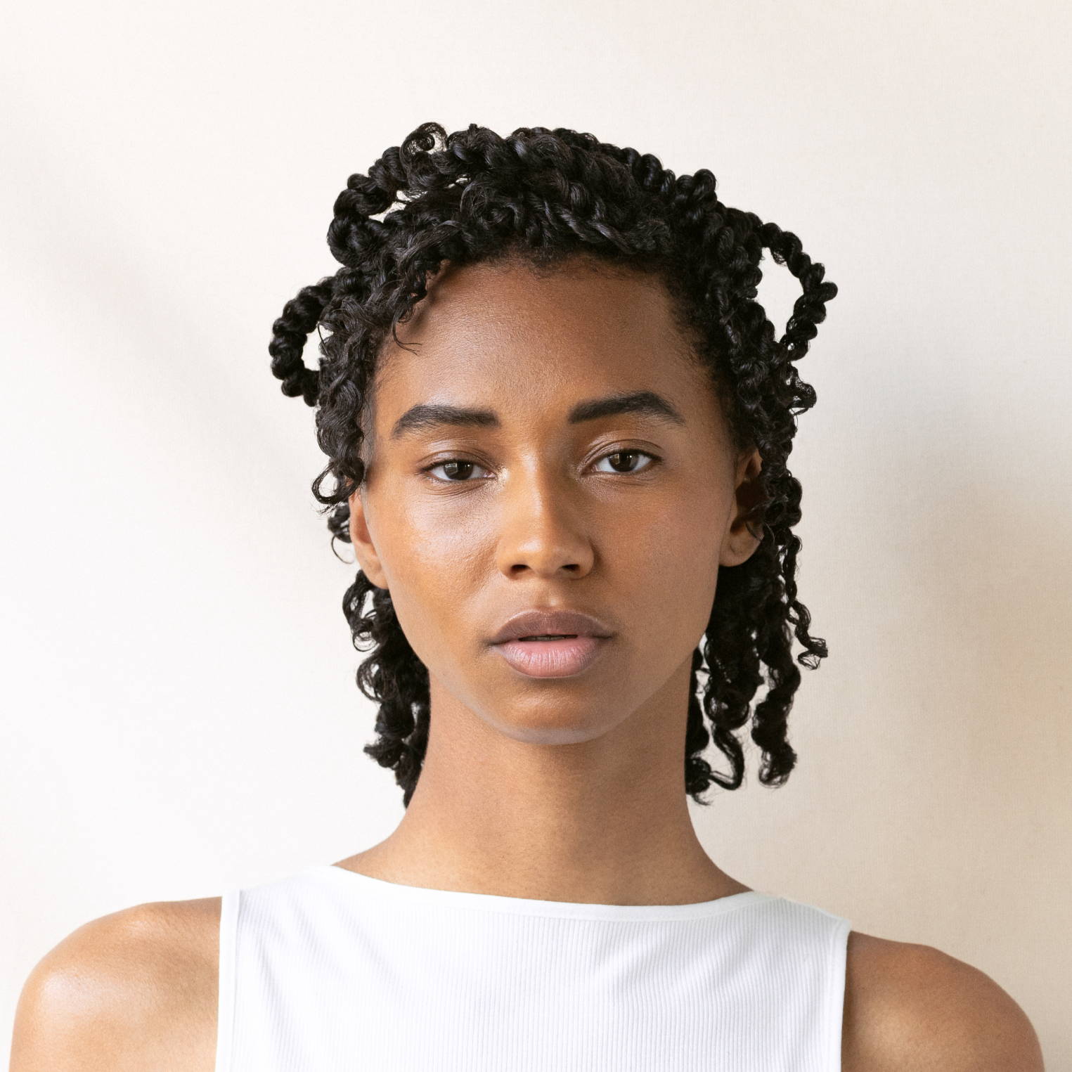 Textured Dark Brown Layered Bob — Winter Hairstyles for Curly Hair