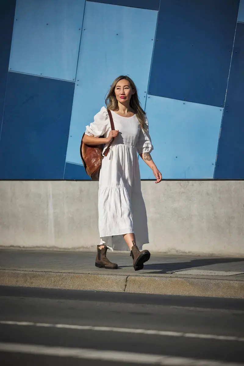 Boho Charm: Brown Chelsea Boots with Maxi Dress Boho Charm: Brown Chelsea Boots with Maxi Dress — Chelsea Boots Outfits