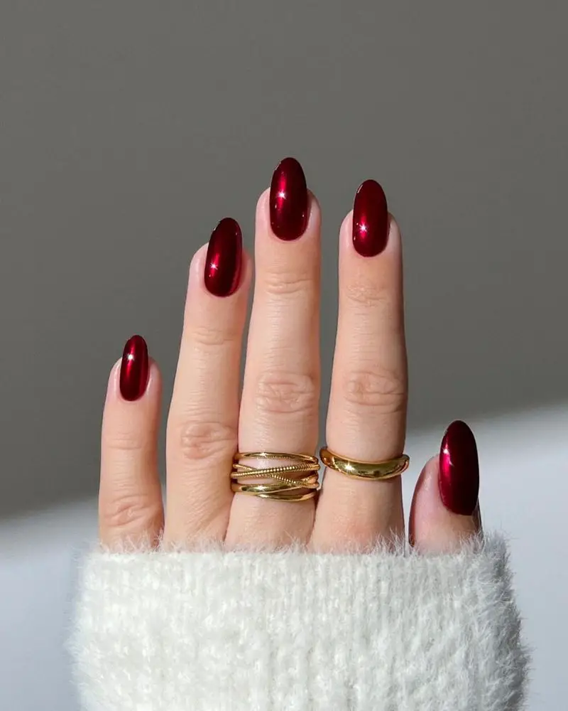 Futuristic Metallic Red Chrome Futuristic Metallic Red Chrome — Winter Red Nails